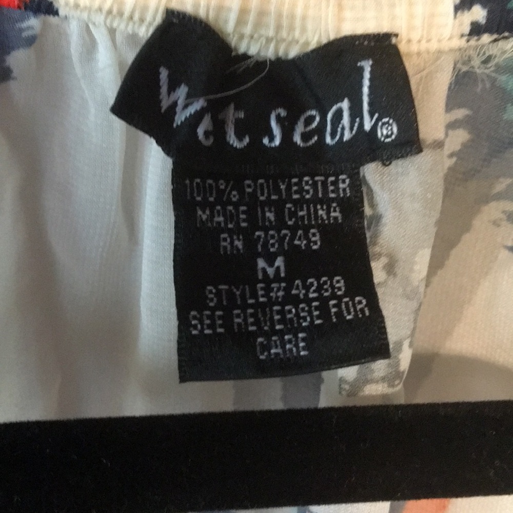 Wet Seal top nwot - Picture 3 of 4